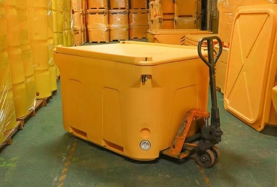 1000L capaciteit Geïsoleerd PE Pu van de Vissencontainer Schuimmateriaal