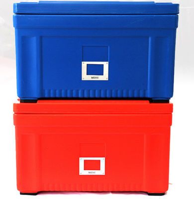 45L geïsoleerde voedseltransportbox met nylon handvat, afneembaar deksel LLDPE rotatiegegoten cateringcontainer